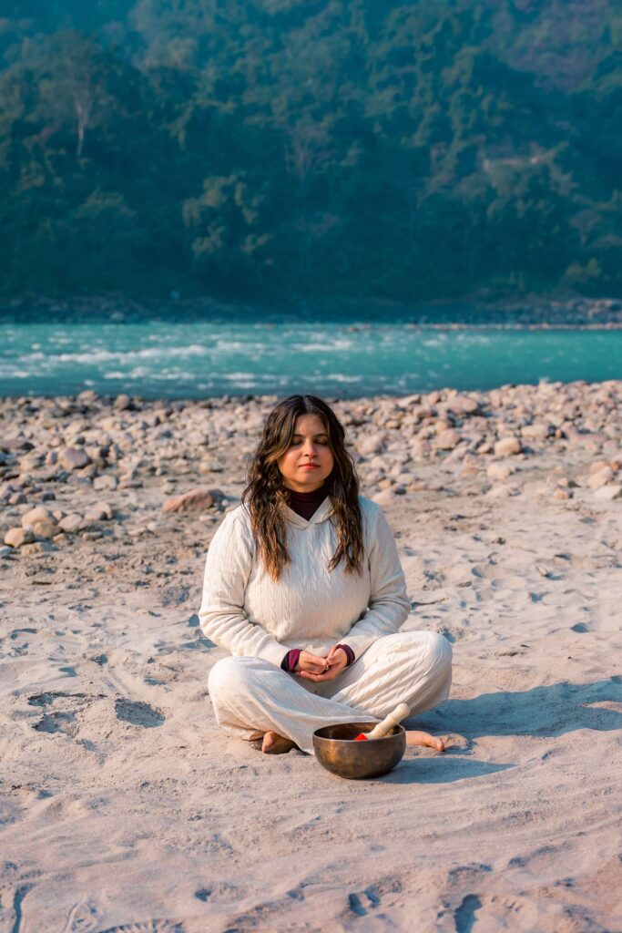 Dishaa Khanse Best Sound Healing Therapist Pune